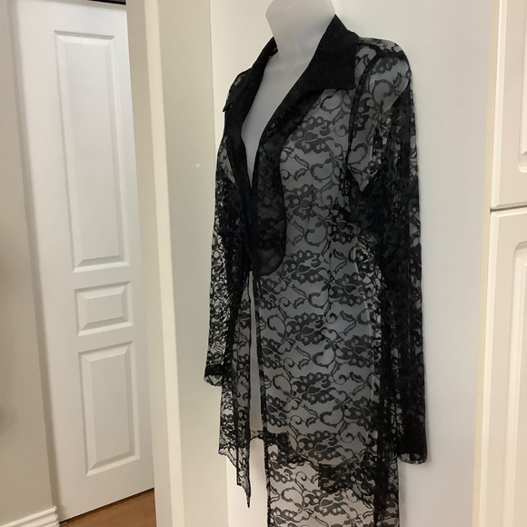 Vintage Feminine Black Lace Topper cardigan  Medium - Picture 3 of 10